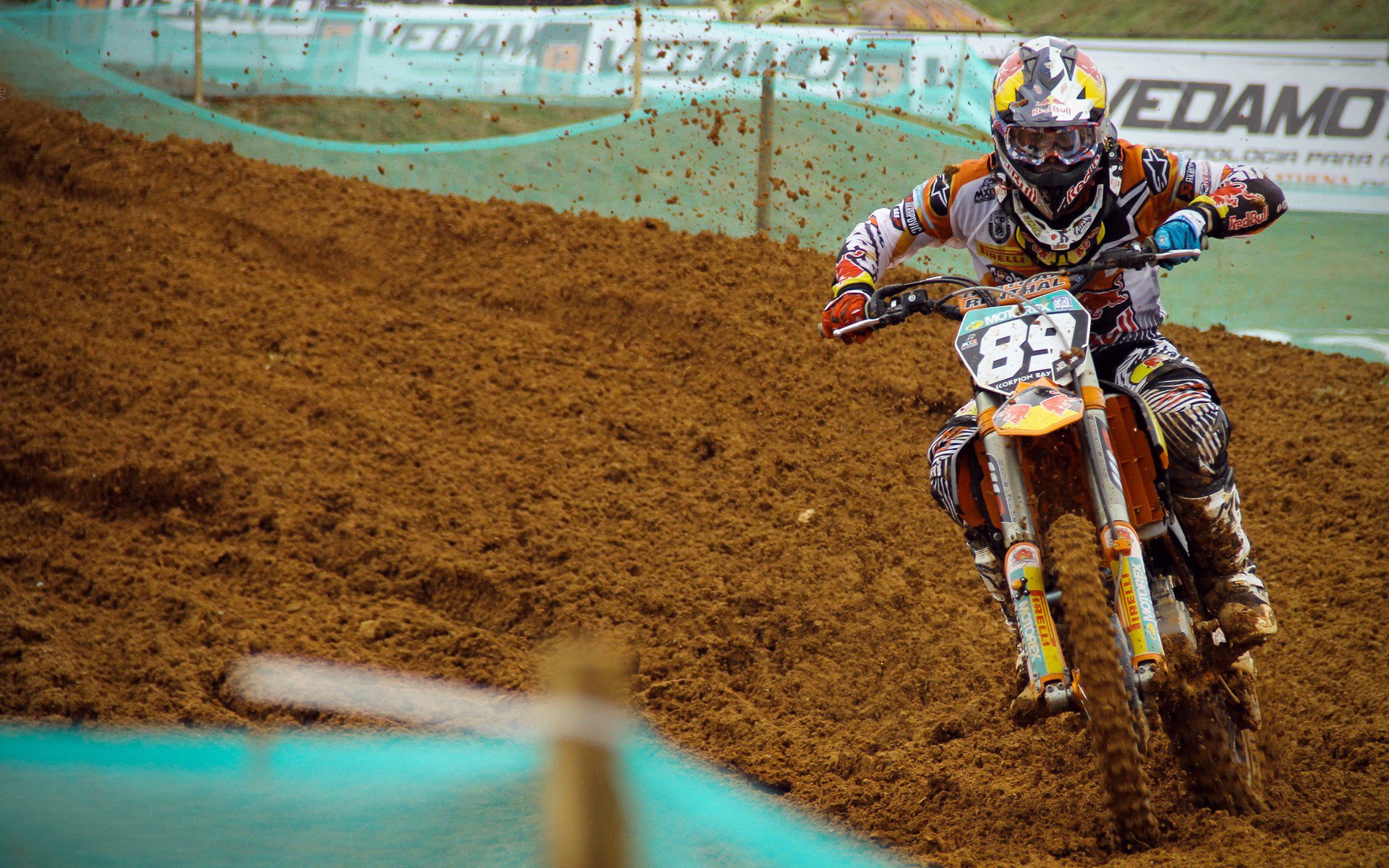 跨界风暴,当老鹰关键战突围国王,小贾伦在F1街道赛接管比赛