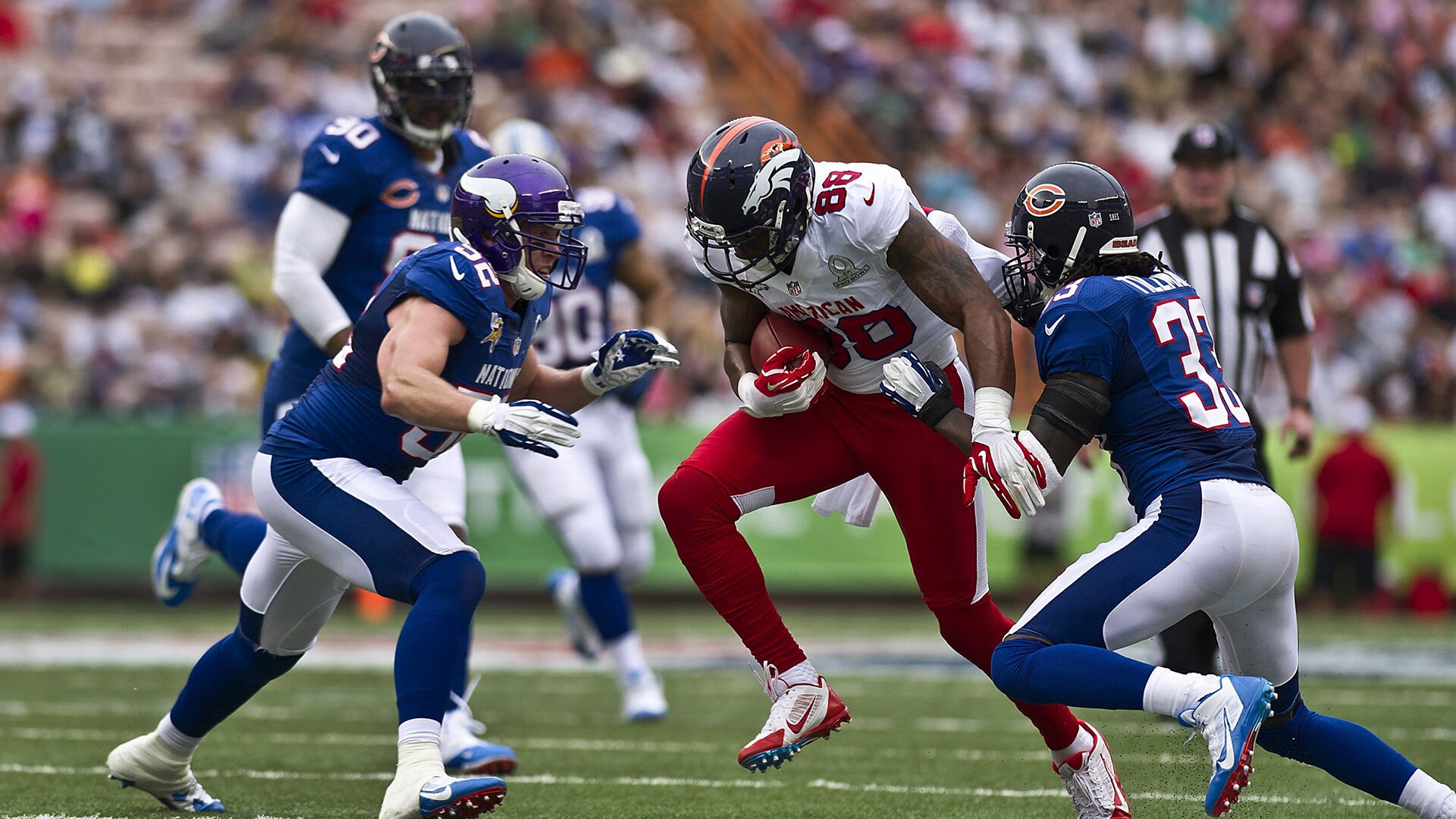 铁血蓝军强压紫百合，马丁内利临危救主化身关键先生