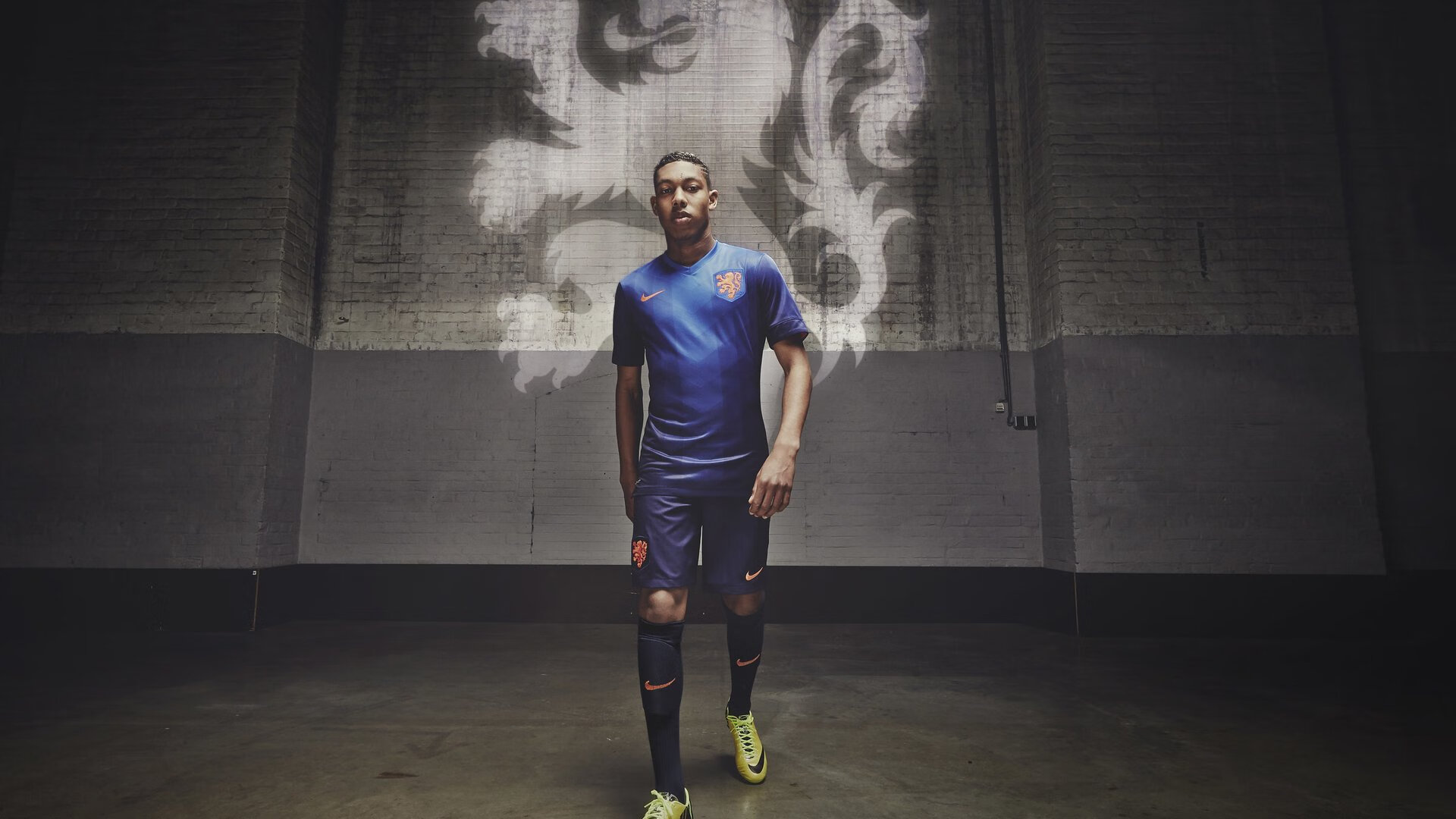 绿茵场上的战争与篮球场的革命，当西甲德比点燃激情，灰熊已在布鲁克林写下新章