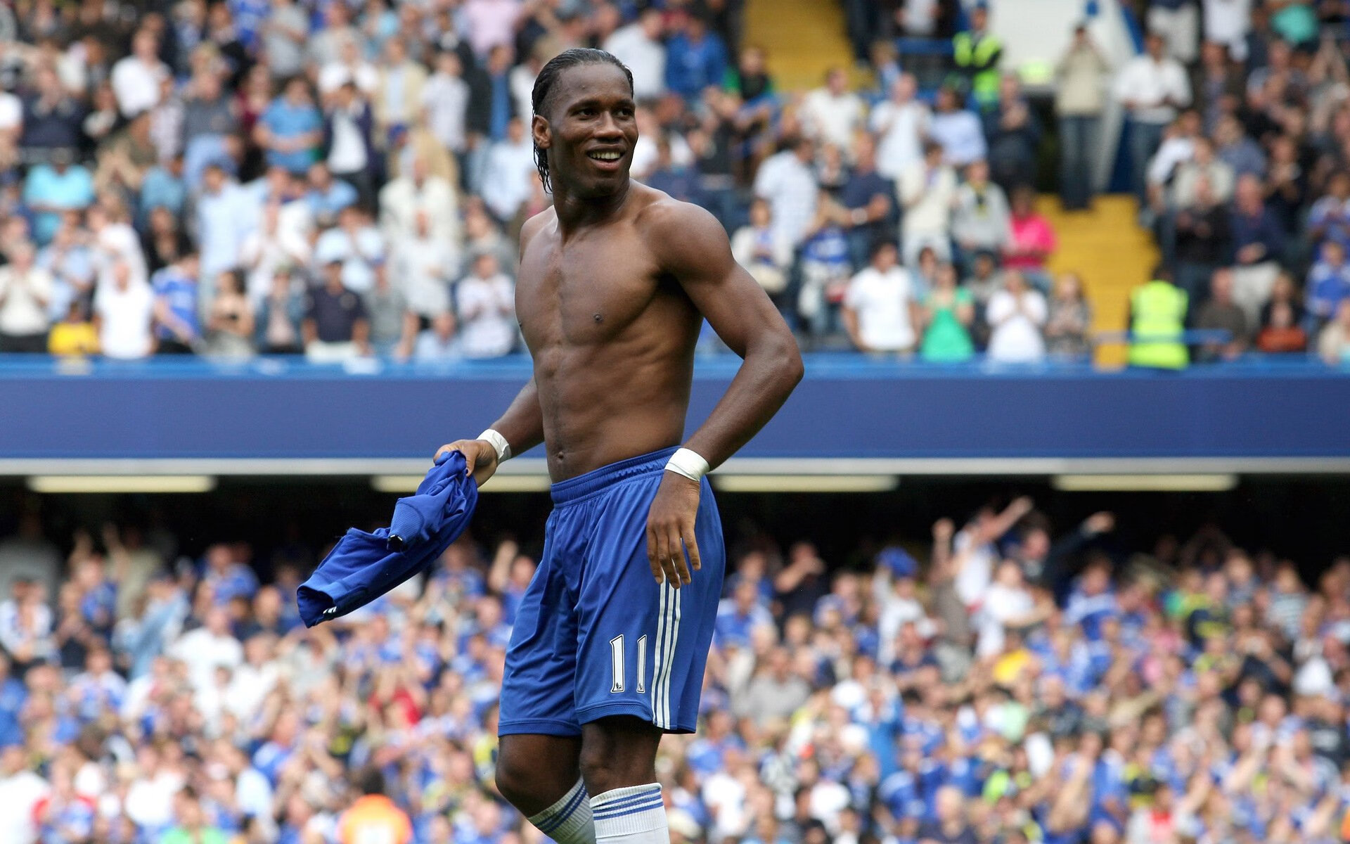 冰与火之歌，上海队戈贝尔关键制胜，险胜马刺的背后